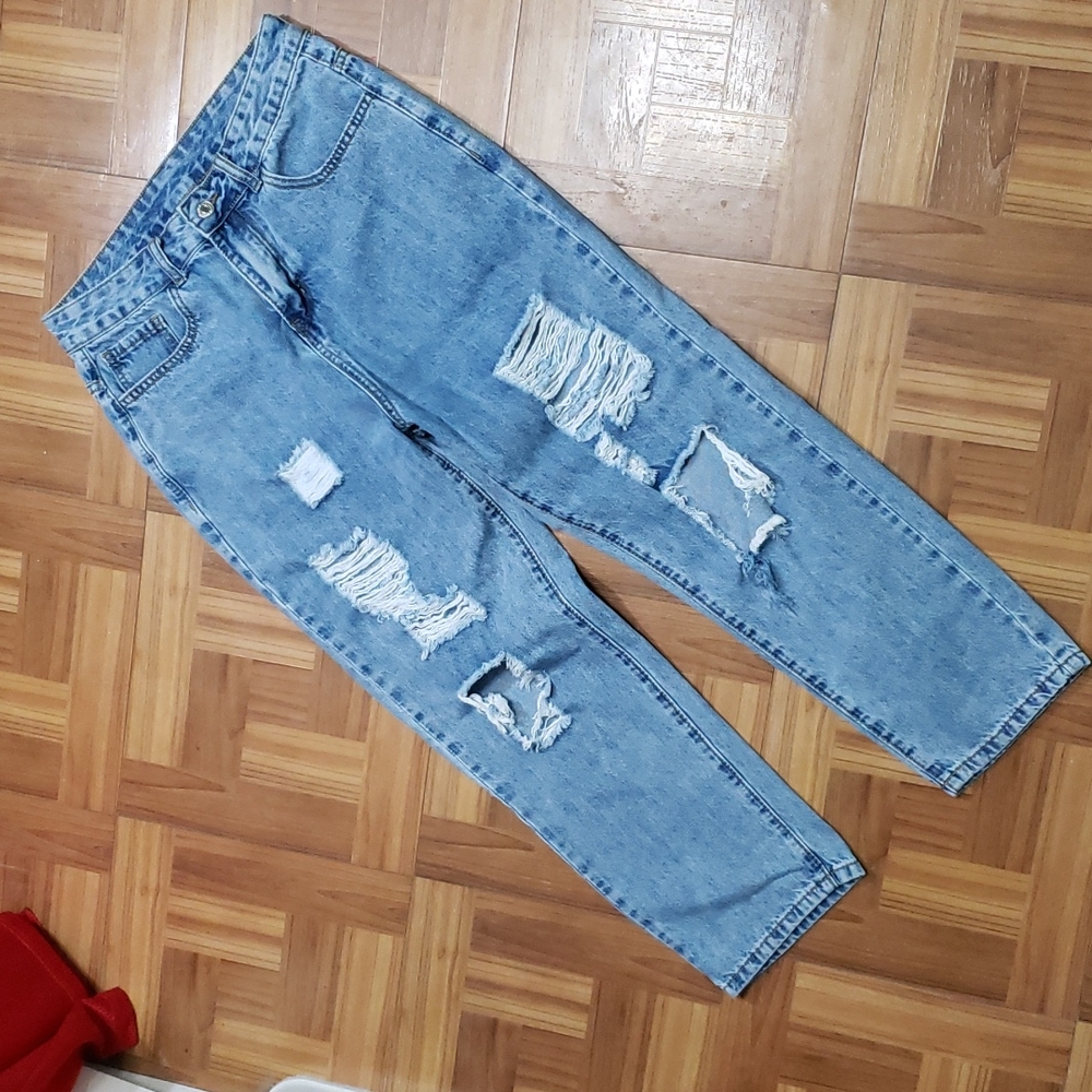 SHEIN high-rise destroyed capri's